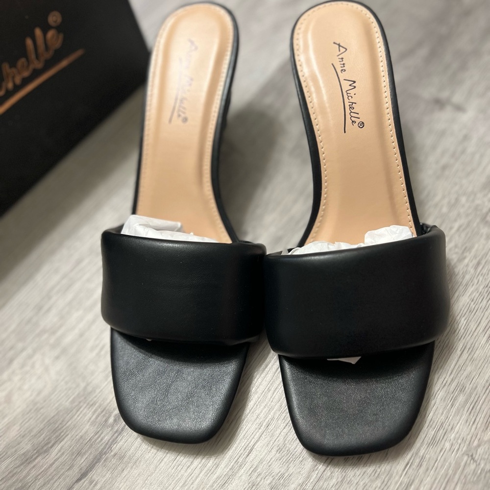 Anna Michelle Black Heel Sandals size 8 - Picture 2 of 7